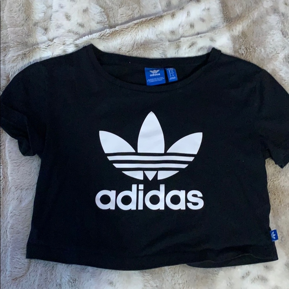 Adidas crop tee size XS